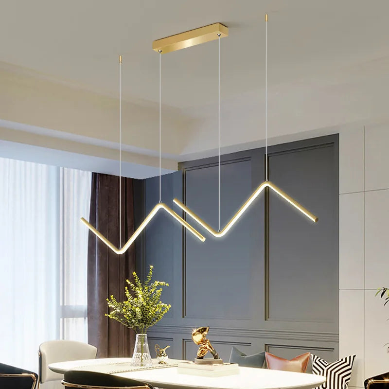 Éclat Astral | Lustre noir ou doré pour un Intérieur stylé - LUSTRINA