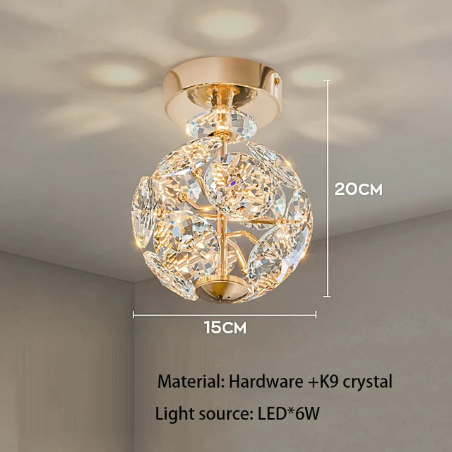 Éclat Astral | Doré et Cristal pour illuminer couloir, chambre avec raffinement - LUSTRINA