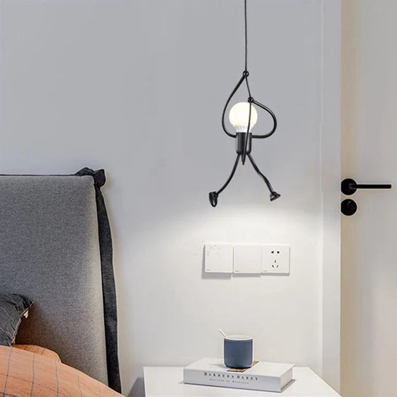 Petit Homme | Suspension amusante et créative parfait pour la Chambre - LUSTRINA