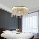 Lustre Aura Luxueuse | Chaînes dorées et abat-jours colorés pour une Ambiance Unique - LUSTRINA