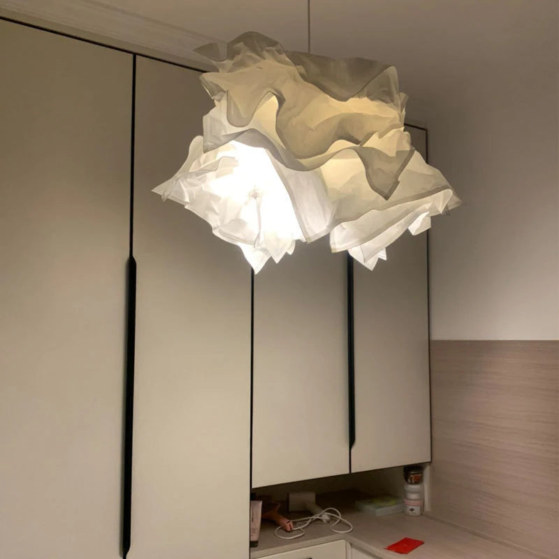 Nubo | Suspension Nuage en Papier et Métal pour Chambre - LUSTRINA